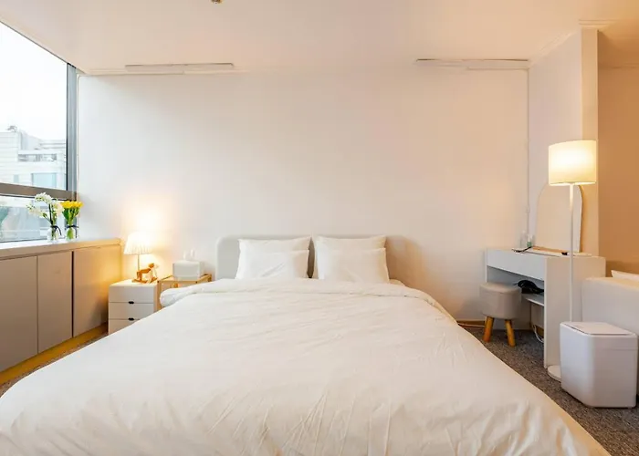 Hongdae House アパートホテル 3*